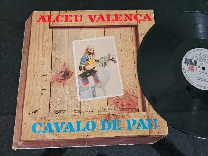 Disco de Vinil Alceu Valença - Cavalo de Pau (1982)