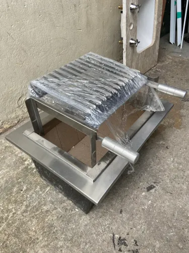 Churrasqueira completa / braseiro