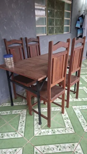 Cadeiras sucupira. Ótimo estado