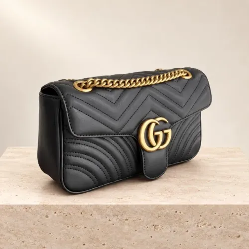 Bolsa Gucci Marmont em couro preta 