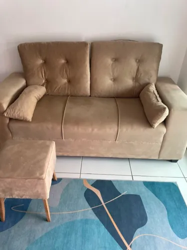 Sofá semi novo