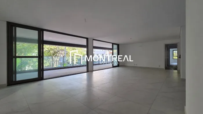 APARTAMENTO À VENDA NO SUMARÉ - 4 DORMITÓRIOS, 4 SUÍTES, 4 VAGAS DE GARAGEM.