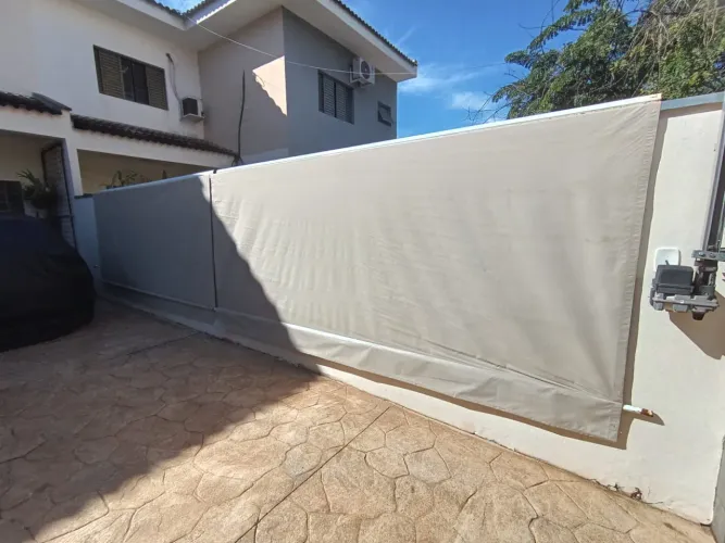 CORTINAS ROLÔ DE LONA IMPERMEÁVEL - 2 UNIDADES DISPONÍVEIS<br>