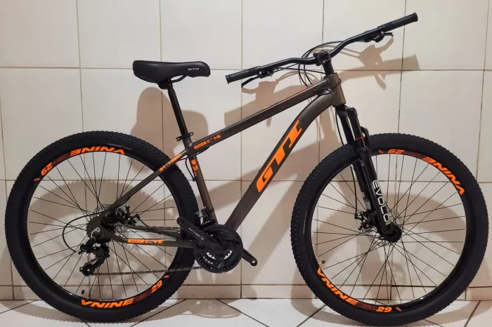 Bicicleta Aro 29x17 GTI (NOVA)