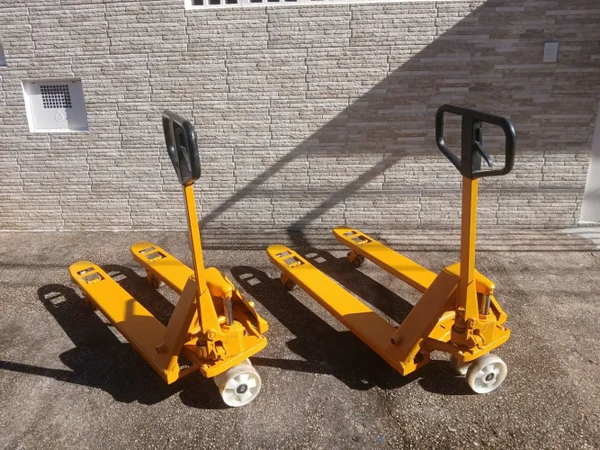 PALETEIRA MANUAL PALETRANS TM 2500 RODA DUPLA reformada