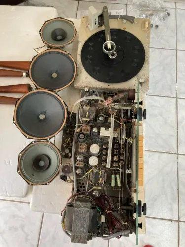 Rádio Toca-discos Philips B7 Ampli Stereo