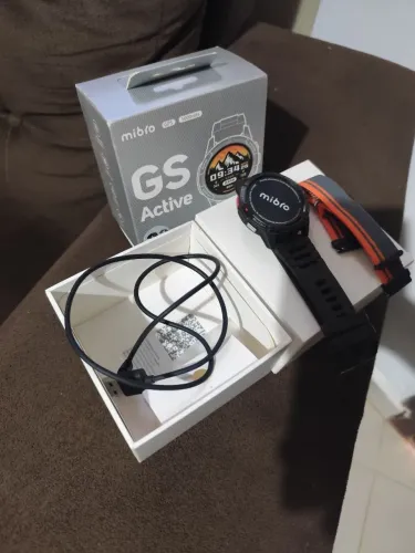 RELÓGIO SMARTWATCH À PROVA D`AGUA MIBRO GS ACTIVE  AMOLED 