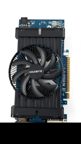 Placa de Vídeo Gigabyte GeForce GT 550 Ti - GV-N550D3-1GI - 1GB DDR3 - Funcionando