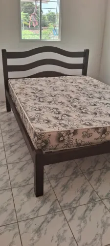 Cama de madeira de gravata com colchão D33