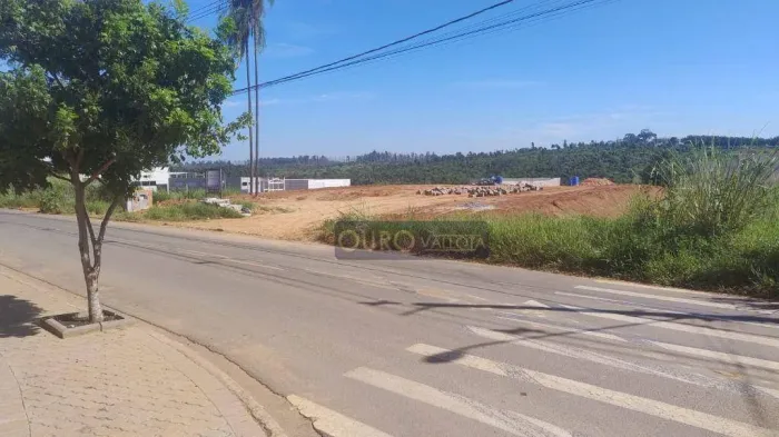 Terreno à venda, 1000 m² por R$ 750.000,00 - Europark Comercial - Indaiatuba/SP
