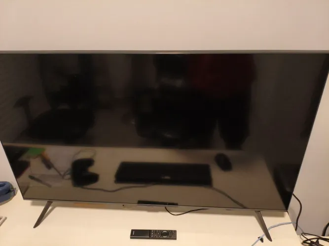 Samsung Smart TV 43" Crystal UHD 4K UN43AU7700 - Excelente Estado