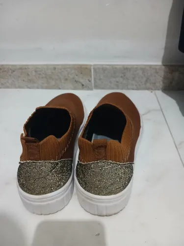 Tênis casual