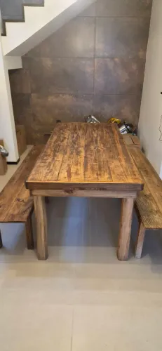 Mesa rústica