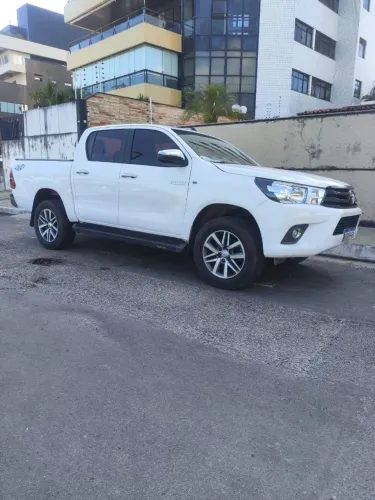 Toyota Hilux CD 4X4 2.8 Diesel Mec. 2019