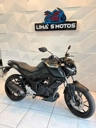VENDO OU TROCO YAMAHA FZ15 ABS 2025 ( LIMAS MOTOS)