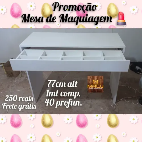 Mesa de maquiagem 