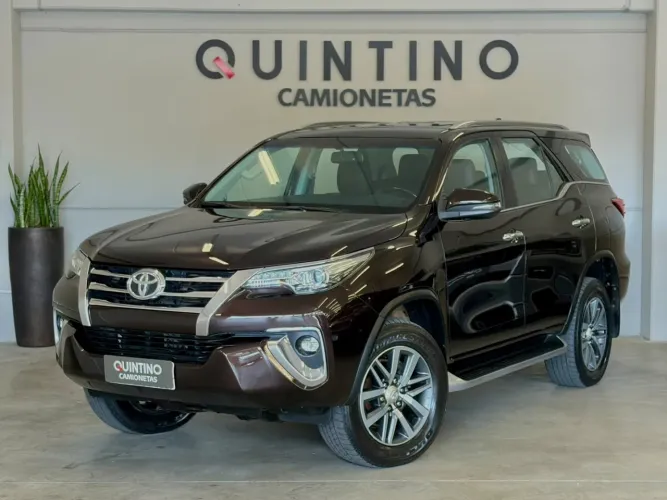 Toyota Hilux SW4 4X4 2.8 Diesel 2020