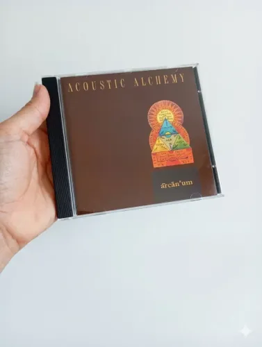 CD Original Qrcanum da Banda de Jazz Acoustic Alchemy 1996. - Relíquia .