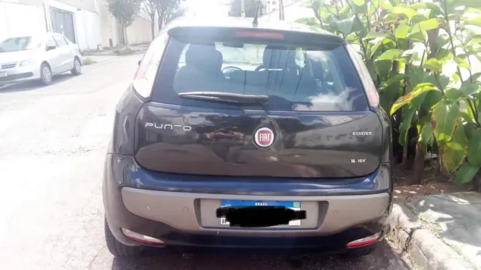 Fiat Punto Essence 1.6 Flex 16V 5P 2016