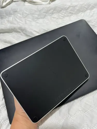 Vendo Apple Magic Trackpad 2 Preto Original - Excelente Estado.