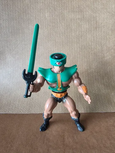 BONECO HE MAN TRICLOPE ESTRELA COMPLETO ANOS 80