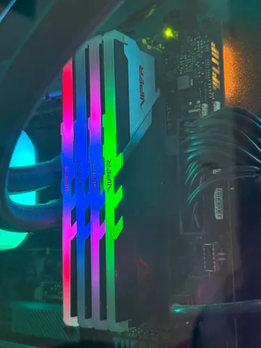MEMÓRIA RAM VIPER 4X32 5600MHZ CL40