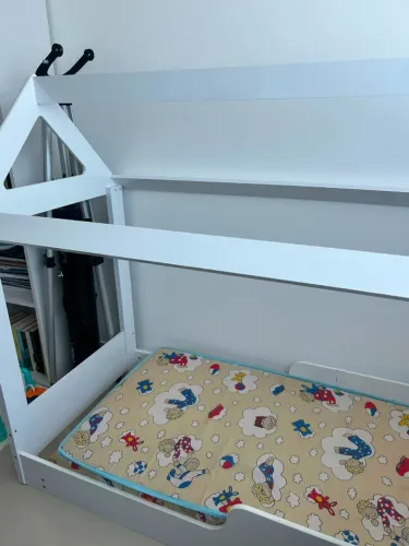 Cama Montessori