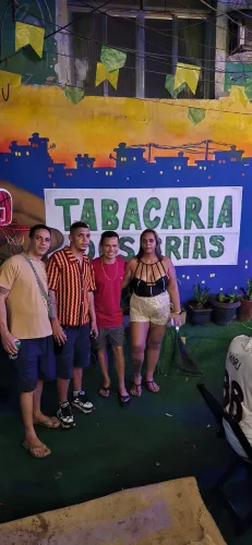 Guia turístico local da Rocinha chama aqui no app