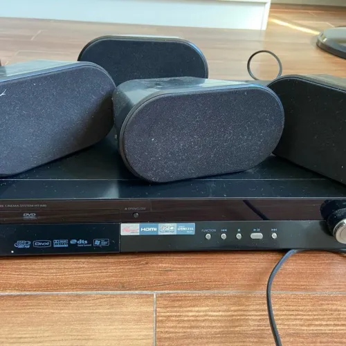 Home theater usado