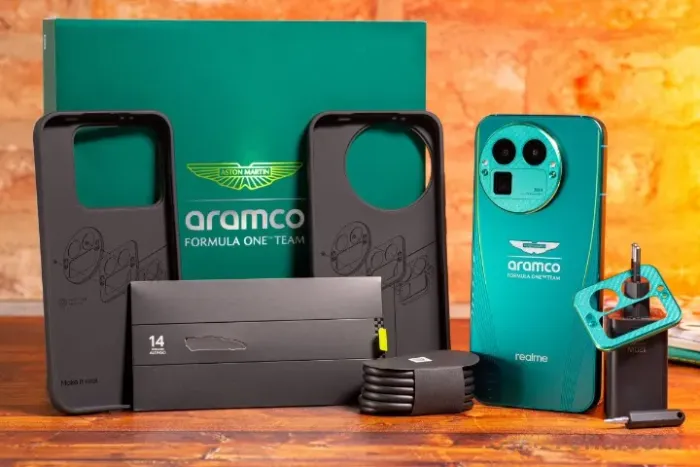 Realme GT 8 Pro Dream Edition - Aston Martin Aramco
