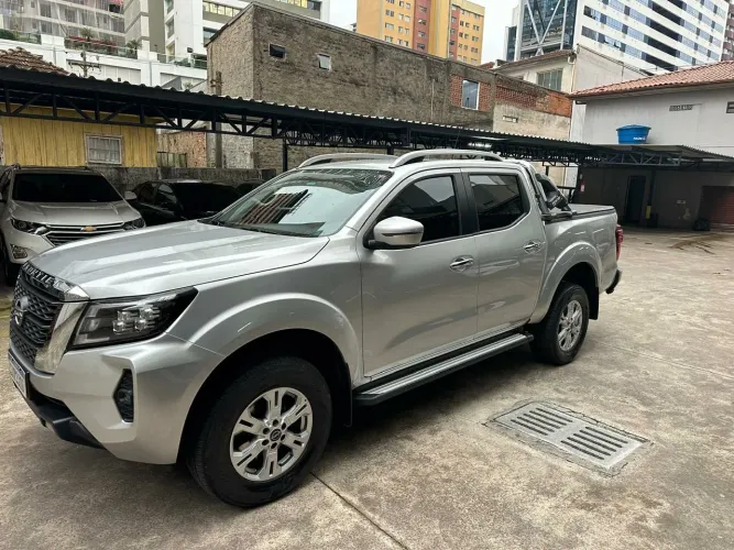 Nissan Frontier XE CD 4X4 2.3 Bi-TB Diesel Aut. 2025