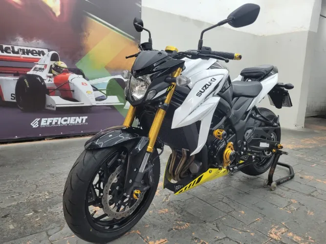 Suzuki GSX-S 750 R$ 60.000,00