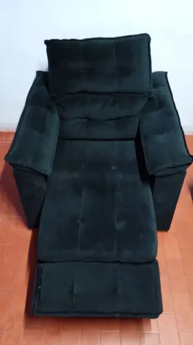 Poltrona Reclinavel e retrátil