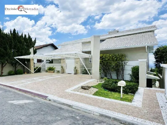 Casa na Granja/ 4stes, moderna c/ vista, gourmet, piscina, sótão multiuso e 2 lareiras