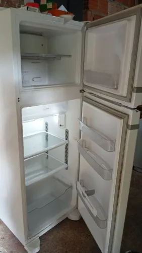 Geladeira consul