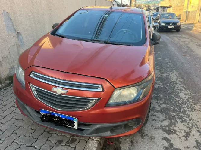Chevrolet Onix Hatch LT 1.4 8V Flex Power Mec. 4P 2013