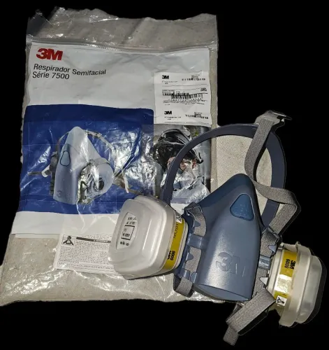 Máscara 3M Semi Facial 7500