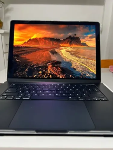 Macbook Air M2 - 99% de bateria - Tela Grande