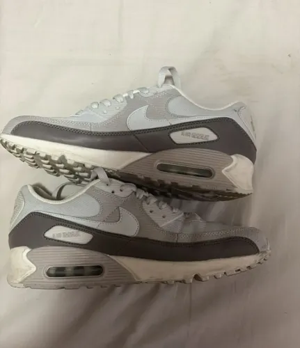 Tênis Nike Air Max 90