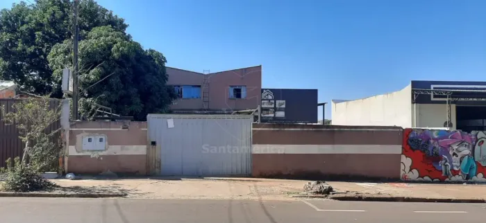 Imóvel comercial à venda na Avenida Duque de Caxias na Região Central de Londrina