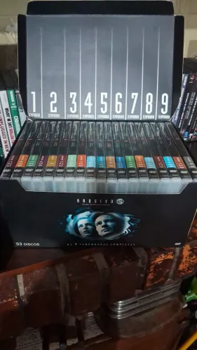 BOX ARQUIVO X ( 9 TEMPORADAS )