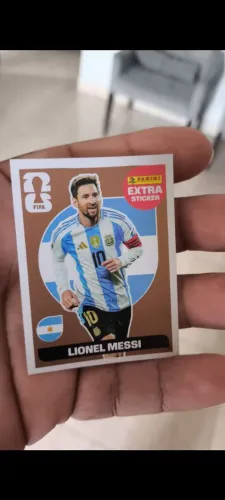 Figurinha messi bronze ?