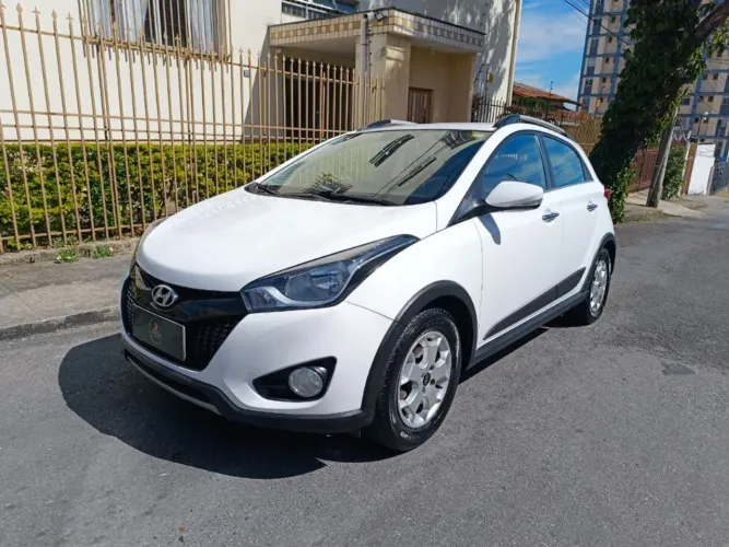 Hyundai HB20X Premium 1.6 Flex 16V Aut. 2015