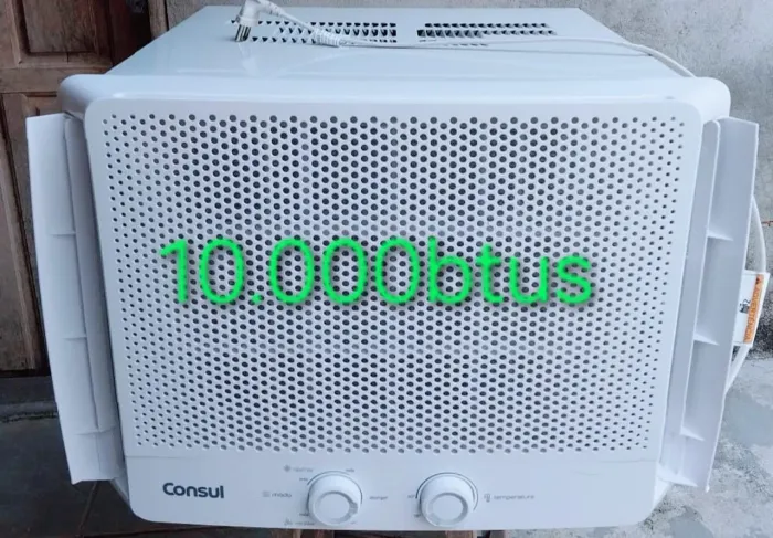 Vendo este meu ar condicionado 10.000 btus cônsul. Gelando muito bem. 
