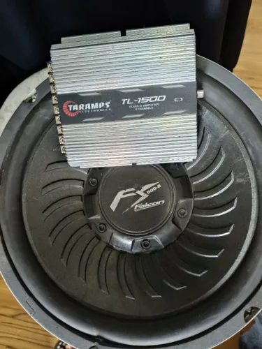 Módulo Taramps TL 1500 - 3 canais mono/stereo + Subwoofer Falcon 150 RMS