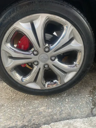 Rodas do i30 com pneus 
