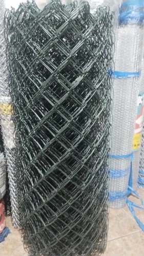 rolo de 25mts por 1,20 revestida em arame PVC 12 verde na malha 85mm