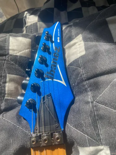Guitarra ibanez 350 mz (estudo trocas )