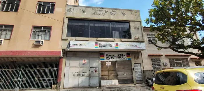 Galpão para aluguel com 300 metros quadrados em Olaria - Rio de Janeiro - RJ