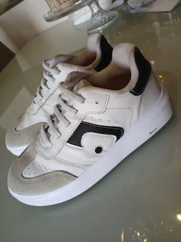 Tenis bibi tam 34 couro